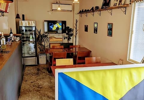 薬屋さんのワインバー