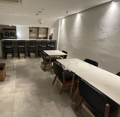 wine bar M ワインバーエムドット