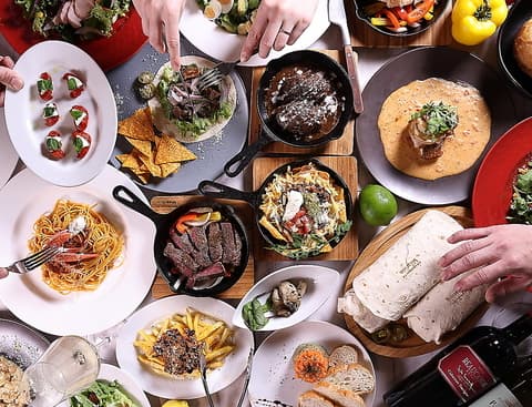 Deli&Restaurant Bar Maachin まーちん