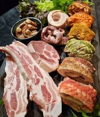 炭いぶし極上サムギョプサル テジワン 2