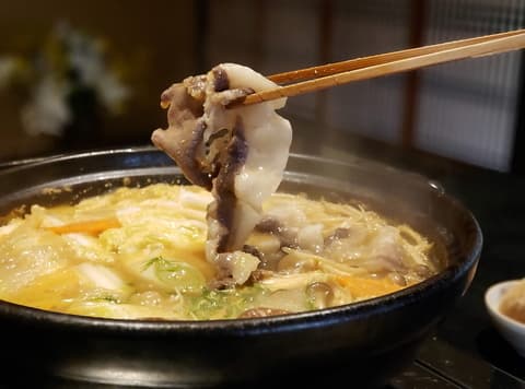 ぼたん鍋専門店 ぼたん亭