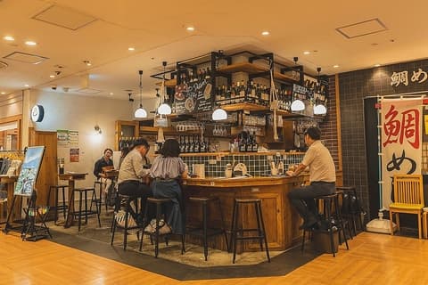 パーラーコマツ