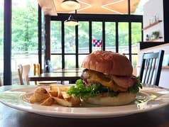 hasamu BURGERS+CAFE ハサム バーガープラスカフェ 2