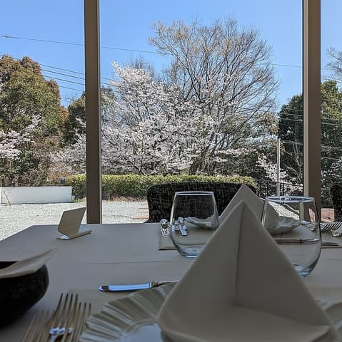 フランス料理店メディシス