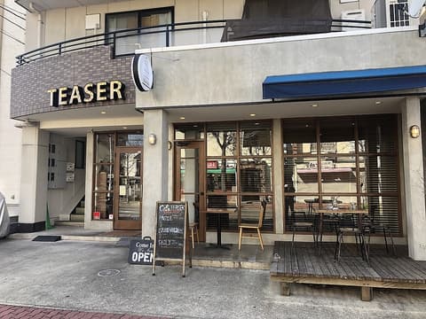 TEASER 呼続店