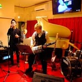 PIANO BAR レッドロビン 3
