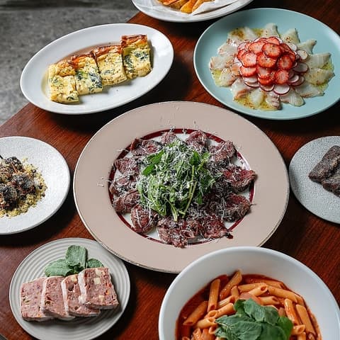 THE ROOM ザルーム 伏見 栄