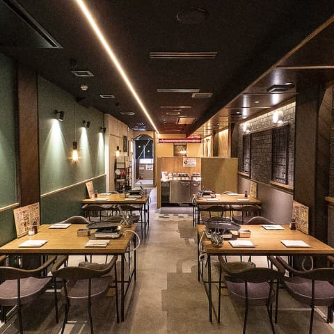 韓国料理 韓辛DELI 祇園四条店