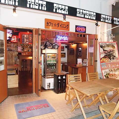 SAINT-TROPEZ サントロぺ