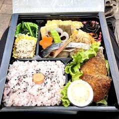 お弁当ランチ　たにグー 2