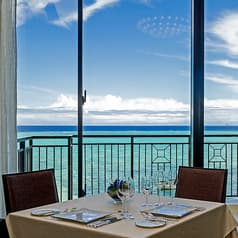 エスカーレ ホテルモントレ沖縄 2