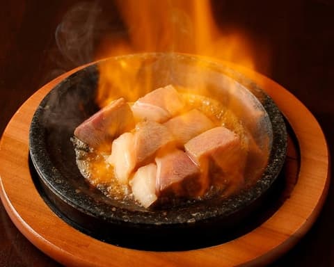 300BONE サンビャクビイワン 池袋店