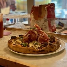 Pizzeria Fantasista ファンタジスタ 蓬莱 2