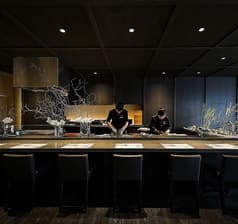 SUSHI＆GRILL イルオナイ 2