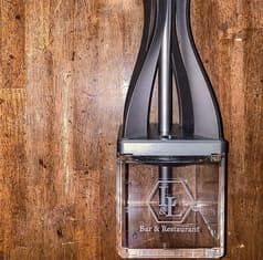 L&L Bar&Restaurant 2