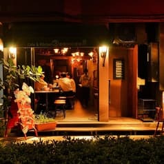 マルサン 鉄板ワイン酒場 丸の内 2