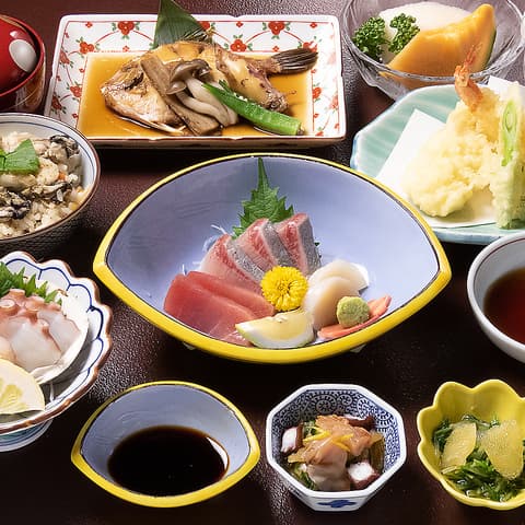 お食事処 つるや