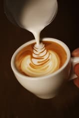 エスプレッソ・アメリカーノ 横浜クリエーションスクエア店 2