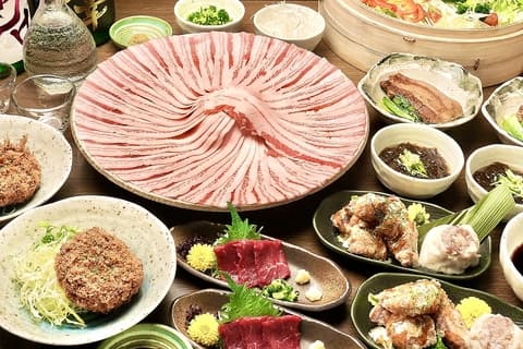 豚○商店 新宿三丁目