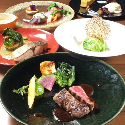 ビストロ アンソレイユ ル シエル