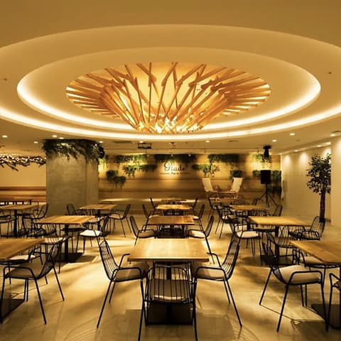 グレイドパーク新宿