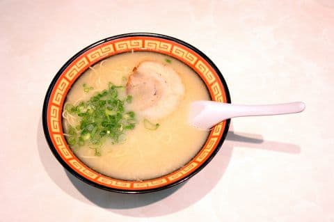 いっぱちラーメン 大土居店