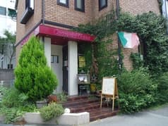 コッコ デ ウッチーナ Cocco del Ucina 2