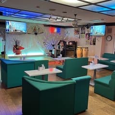 カラオケ・ダンス　赤と黒 2