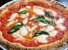 TRATTORIA E PIZZERIA Amici トラットリア エ ピッツェリア アミーチ 2