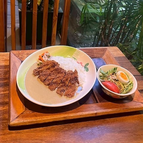 ワルントロピス