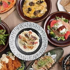 地鶏と餃子の創作居酒屋　コモンダイニング　四条烏丸 2