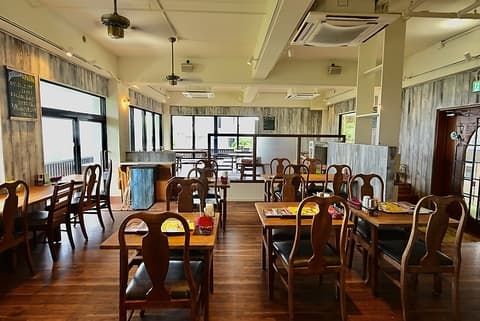 外食家 くじら 北中城店