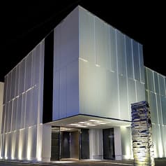 新潟モノリス 2