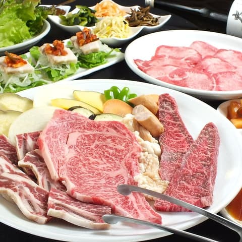 炭火焼肉 モランボン 菊水店