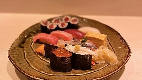 寿司居酒屋からくさ