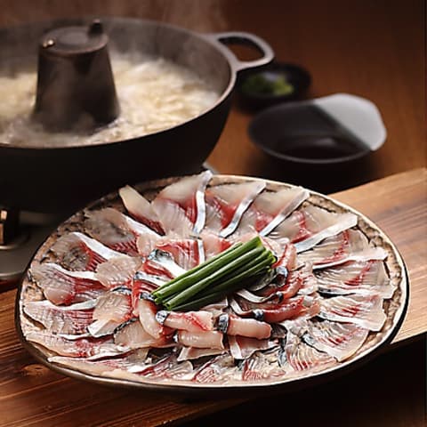 美酒佳肴 ゆらく