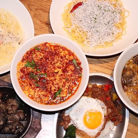 BISTRO BIRDMAN 7-5-7