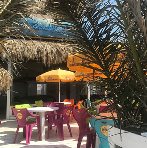 アットビーチテラス