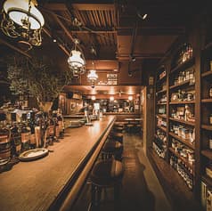 二階の洋品店 2