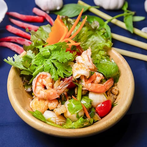 ASIAN DINING The Herb　ザハーブ