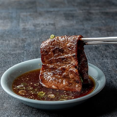 焼肉 冷麺 肉どうし 松苑