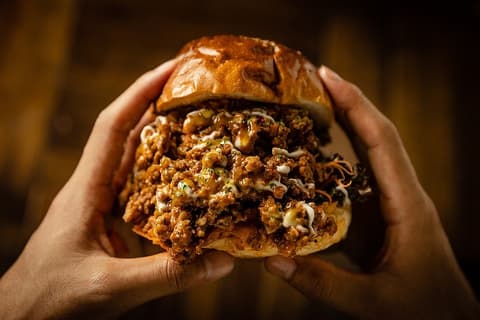 3000日かけて完成した極上ハンバーガー 本町靱公園店