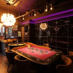 BLOW 六本木 ゴールド 2