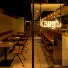 Laugh ラフ 目黒 2