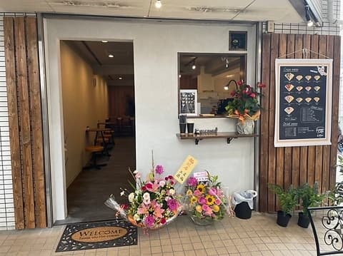 クレープカフェCOTON