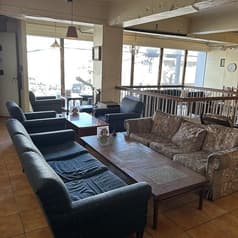 EMPORIO エンポリオ カフェ ダイニング 駒沢通り学芸大学店 2