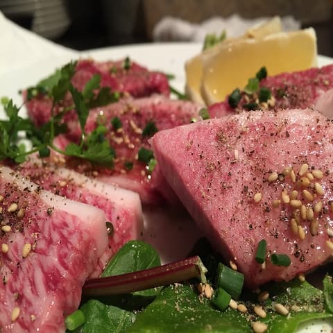 肉屋 恵比寿 まる福