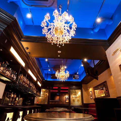 BRITISH CAFE & PUB OXO オクゾ 近鉄四日市店