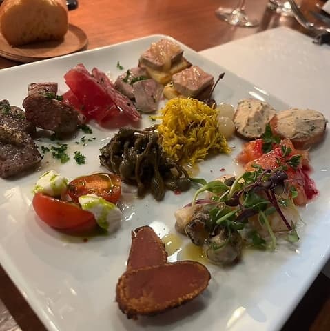 ビストロ アギャット Bistro Agathe