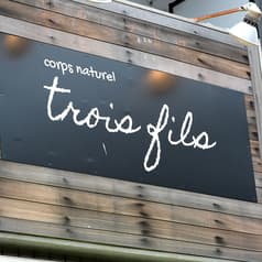 トロワフィス 2